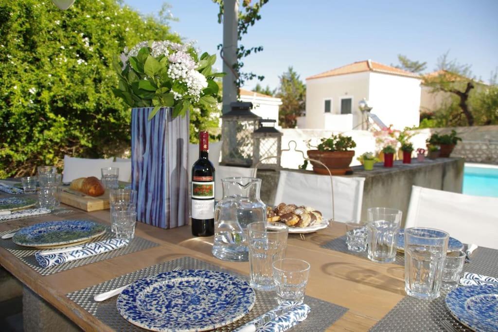 Villa 1853, Spetses Ground Floor Екстериор снимка